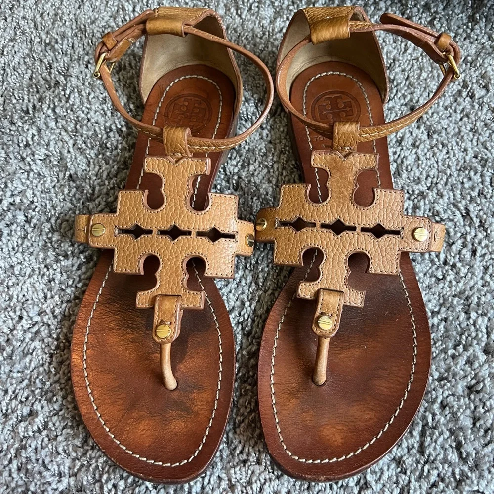 Tory Burch Tan Leather Miller Logo Thong Sandals